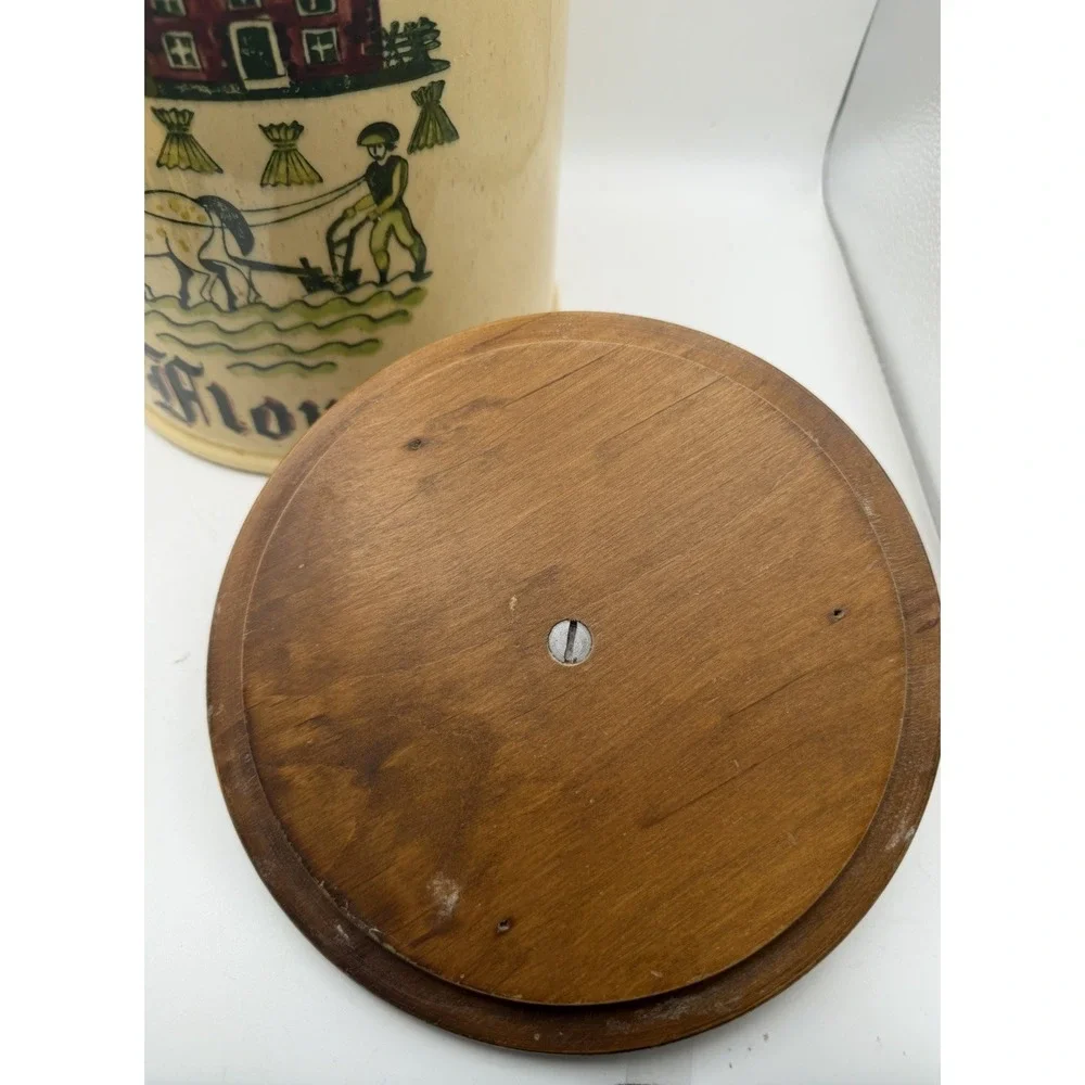 Metlox Poppytrail Homestead Provincial Flour Canister Wood Lid Farmhouse USA